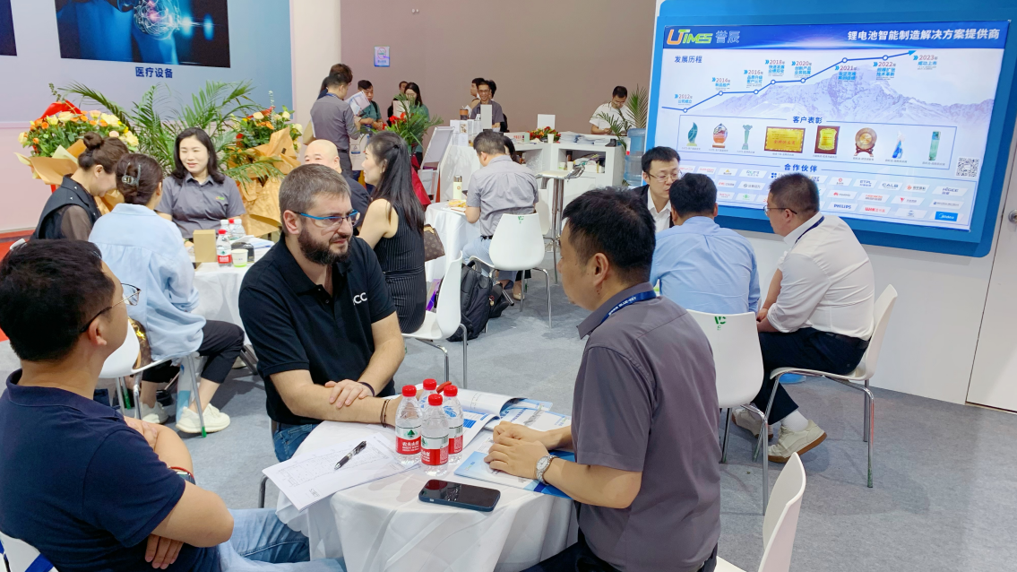 “渝”见未来 | ag亚娱集团(asia gaming)智能精彩亮相CIBF2024